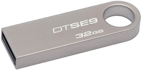 Kingston DataTraveler SE9 32GB USB 2.0 Pen Drive (Champagne)